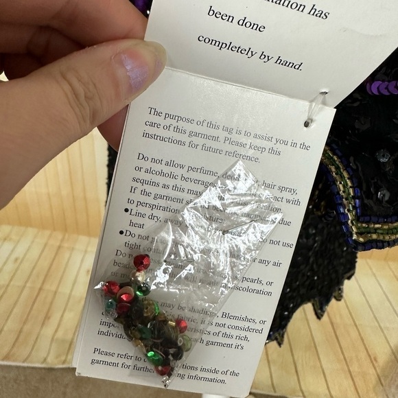 LAURENCE KAZAR Beaded Millennium Top - Picture 11 of 16